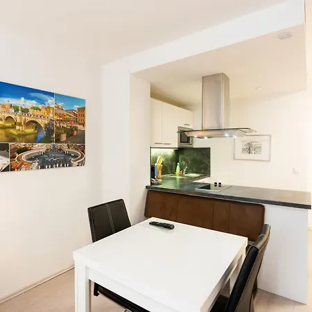 203 Rom, Apartment, 38m2 1-4 Pers Apartment *