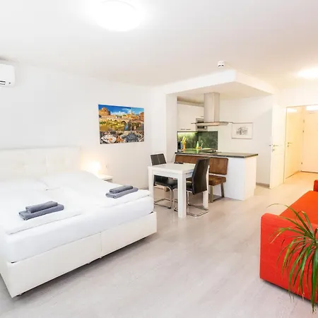 شقة 203 Rom, Apartment, 38m2 1-4 Pers *